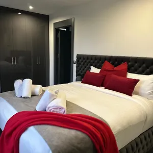 Room With Pool Access And Breakfast Included Near Beauvais Airport Couette-café